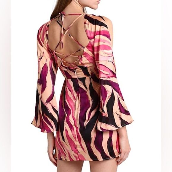 NEW with Tags Topshop Cowl Neck Flute Sleeve Abstract Animal Print Mini Dress 8 - Picture 2 of 16